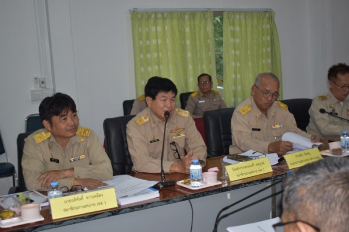 การประชุมคณะกรรมการแปรญัตติร่างเทศบัญ...