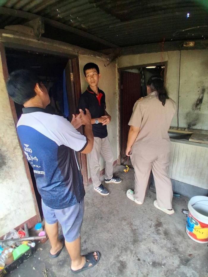 สำรวจห้องน้ำในการปรุงปรุงซ่อมแซมห้องน...
