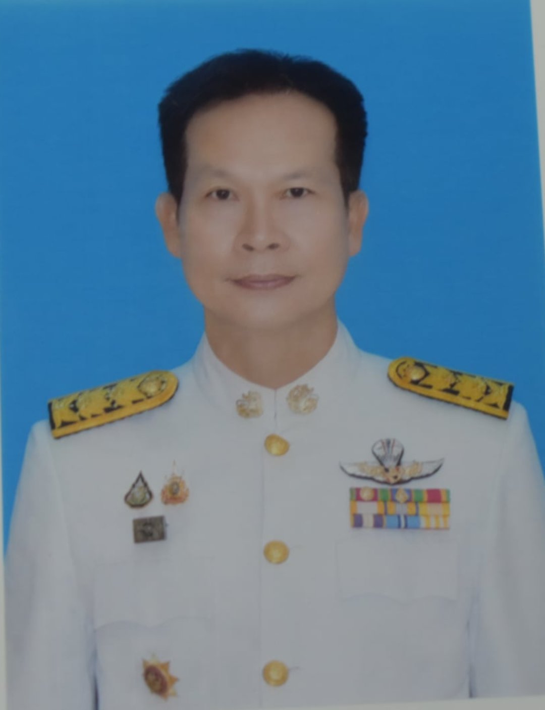 นายนรินทร์  บุญที